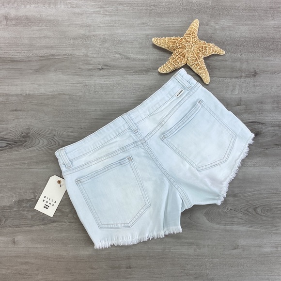 🔆BILLABONG🔆 BUTTONED UP JEAN SHORTS - Picture 10 of 11